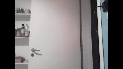 halfblood18 online show from January 8, 2025, 1:53 am