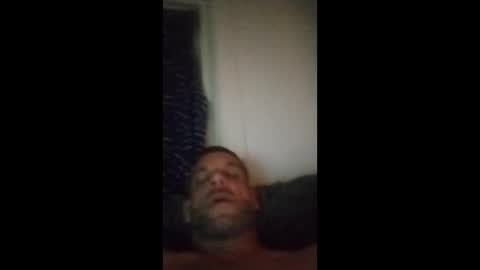 Snapshot of hallallen730 chatting on April 24, 2026, 4:04 am hallallen730 online show from April 24, 2026, 4:04 am