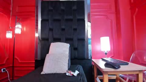 Snapshot of halleylorens chatting on September 8, 2025, 10:09 pm Halley Lorens online show from September 8, 2025, 10:09 pm