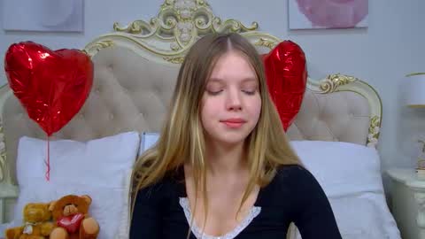 HallyBradley online show from March 5, 2026, 5:42 pm