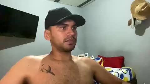 hamiltong12 online show from October 21, 2025, 2:45 am