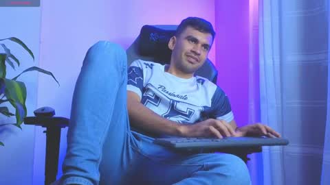 Snapshot of hamiltong12 chatting on May 7, 2026, 10:37 pm hamiltong12 online show from May 7, 2026, 10:37 pm