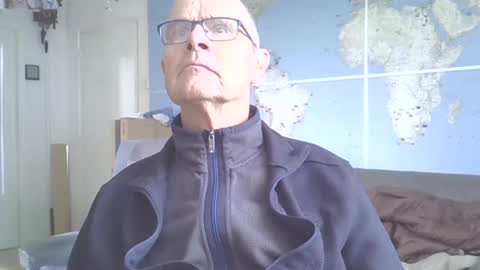 Prefer men 80 online show from February 24, 2025, 9:53 am