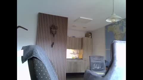 Prefer men 80 online show from February 23, 2026, 2:25 pm