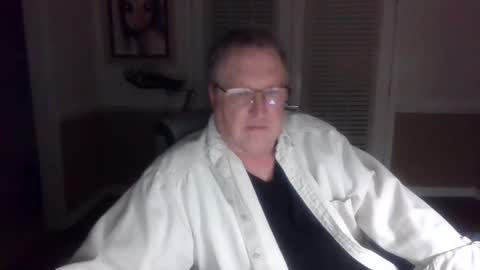 Snapshot of han63 chatting on January 14, 2025, 11:31 am Han online show from January 14, 2025, 11:31 am