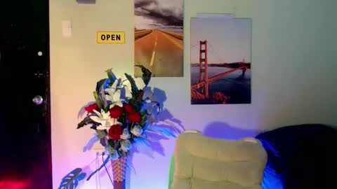 Dem online show from November 11, 2025, 5:57 pm