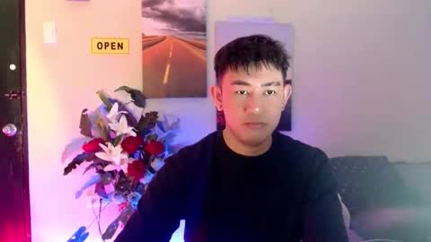 Dem online show from November 12, 2025, 1:55 pm