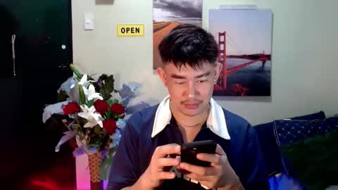 Dem online show from November 18, 2025, 9:52 pm