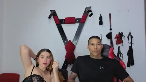 Hana and Zeta online show from April 19, 2026, 12:26 pm