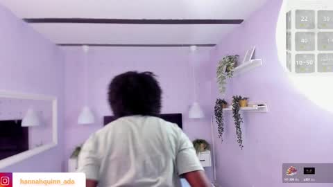 hanaahquinn online show from October 2, 2025, 11:39 am