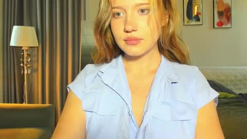 Snapshot of hanahwoods chatting on February 26, 2025, 11:59 pm hanahwoods online show from February 26, 2025, 11:59 pm