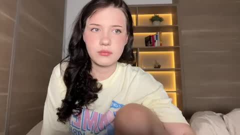 Snapshot of hanahwoods chatting on June 3, 2026, 2:58 am hanahwoods online show from June 3, 2026, 2:58 am