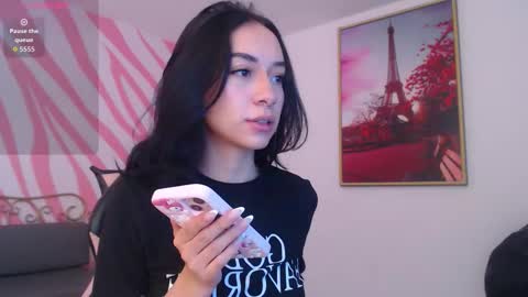 Hanaku  online show from January 31, 2026, 8:29 pm