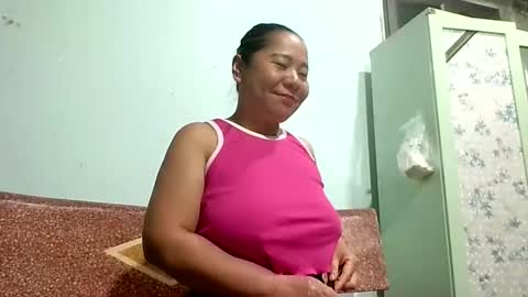 Snapshot of hanana_zz chatting on May 11, 2026, 9:45 pm hanana_zz online show from May 11, 2026, 9:45 pm
