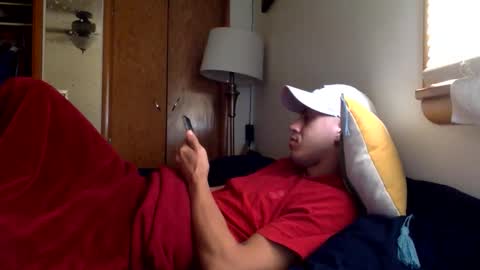 handsome01_ online show from January 12, 2026, 4:01 pm