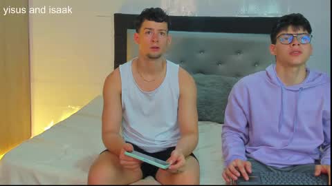 handsome_boys69 online show from April 1, 2026, 6:58 am