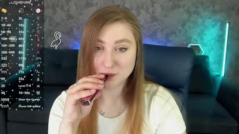 Dayana online show from April 16, 2026, 5:41 am