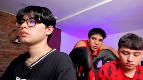 leonardfarrucknick and otis online show from March 6, 2026, 12:23 pm