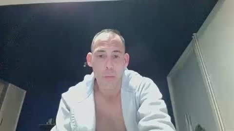 handsomeguy4ever online show from November 8, 2025, 1:39 am