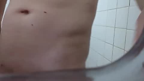 handsomerob42 online show from October 7, 2025, 11:07 am