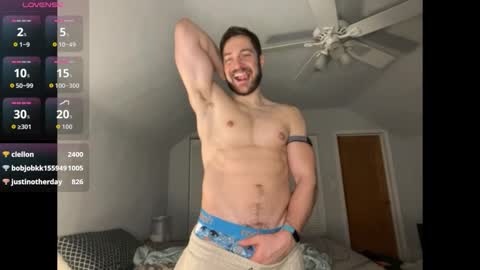 handsumhung online show from February 3, 2026, 1:37 am