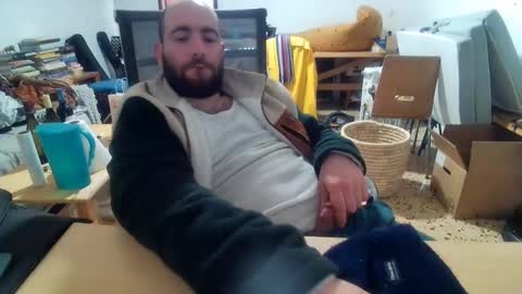 Snapshot of handyboy991 chatting on March 31, 2026, 7:14 pm handyboy991 online show from March 31, 2026, 7:14 pm