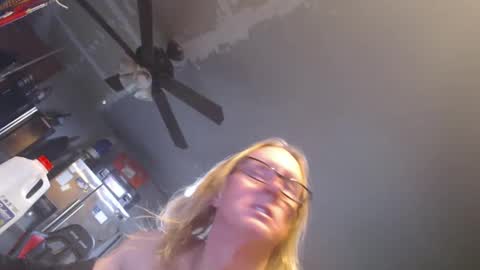 Snapshot of handyman5303 chatting on January 22, 2025, 6:10 pm Handystudman online show from January 22, 2025, 6:10 pm