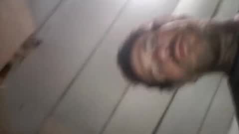 Snapshot of hangslow2 chatting on January 9, 2025, 2:40 pm hangslow2 online show from January 9, 2025, 2:40 pm