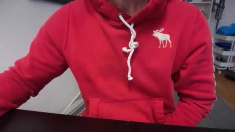 hanky online show from February 19, 2026, 8:43 am