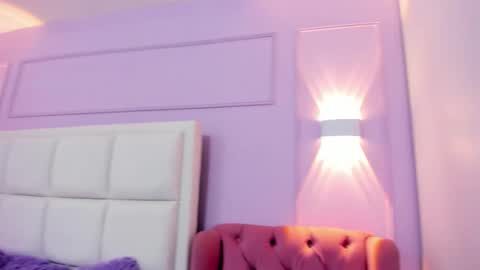 hanna_a_lucas online show from December 5, 2025, 8:45 am