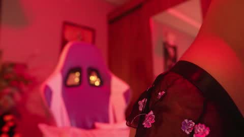 HANNA  online show from October 13, 2025, 11:38 pm