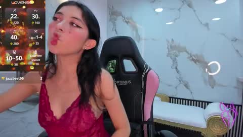 Hanna online show from December 22, 2025, 6:38 pm