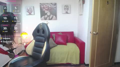 hanna_lamber online show from February 26, 2025, 1:43 am