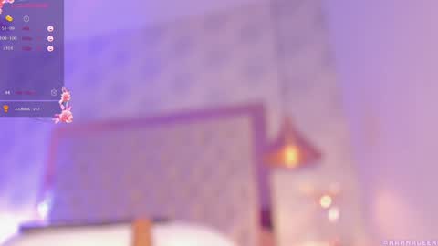 Hanna Lee online show from December 18, 2024, 4:06 pm