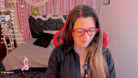 hanna_ma online show from December 18, 2025, 2:56 pm