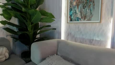 EVA online show from February 3, 2026, 1:04 am