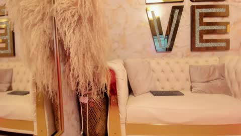 EVA online show from April 6, 2026, 4:46 am