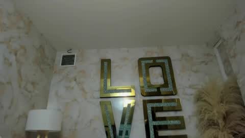 EVA online show from May 17, 2026, 2:09 am