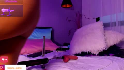 Hanna  online show from December 1, 2024, 10:43 pm
