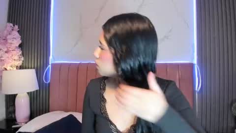 Snapshot of hanna_thornne chatting on July 5, 2026, 6:15 pm Hanna online show from July 5, 2026, 6:15 pm