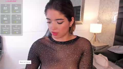 Snapshot of hanna_vasquez chatting on March 8, 2025, 7:42 pm Hanna online show from March 8, 2025, 7:42 pm
