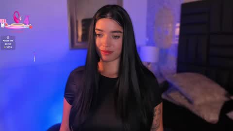 Snapshot of hanna_vasquez chatting on October 2, 2025, 8:05 pm Hanna online show from October 2, 2025, 8:05 pm
