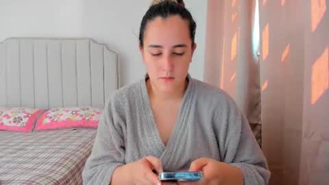 Hanna online show from November 26, 2025, 3:57 pm