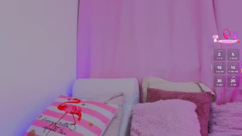 HannaB  online show from October 7, 2025, 5:15 am