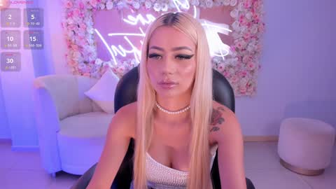  Hanna Connor  online show from January 25, 2025, 8:53 pm