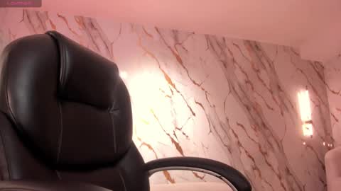  Hanna Connor  online show from February 19, 2025, 10:20 pm