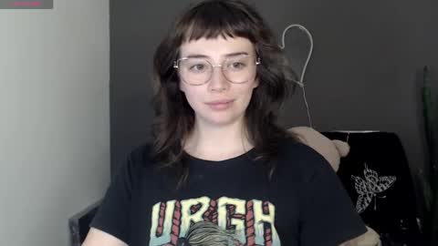 HannahHexx online show from March 25, 2026, 4:29 am