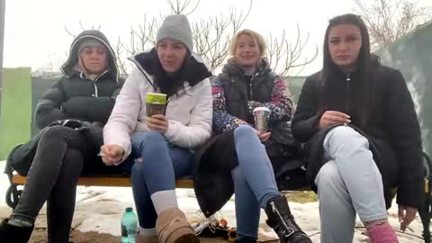 Rose online show from February 27, 2025, 6:50 am