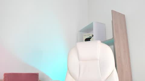 Snapshot of hannah_xoxo_ chatting on January 31, 2025, 9:05 pm Hannah online show from January 31, 2025, 9:05 pm