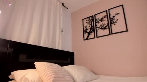 Snapshot of hannah_xoxo_ chatting on June 23, 2026, 10:52 pm Hannah online show from June 23, 2026, 10:52 pm
